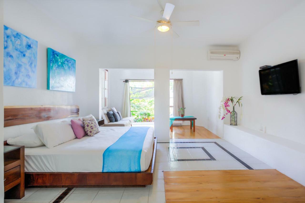 The Green House Marina Golf - Suites & Villas بويرتو فالارتا المظهر الخارجي الصورة