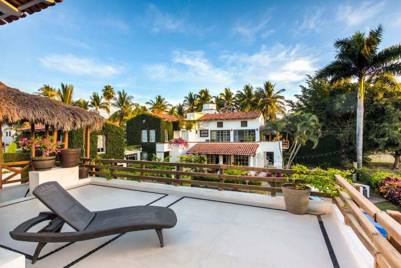 The Green House Marina Golf - Suites & Villas بويرتو فالارتا المظهر الخارجي الصورة